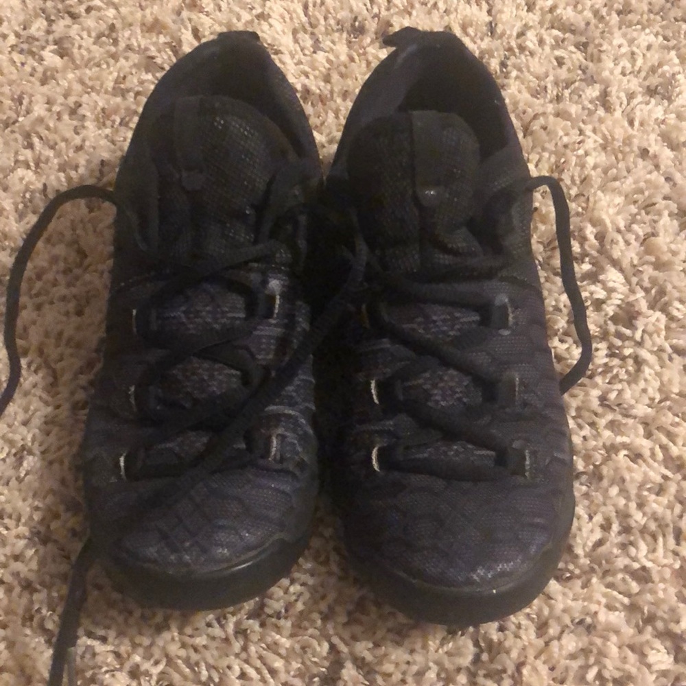 Nike KD boys black shoes
